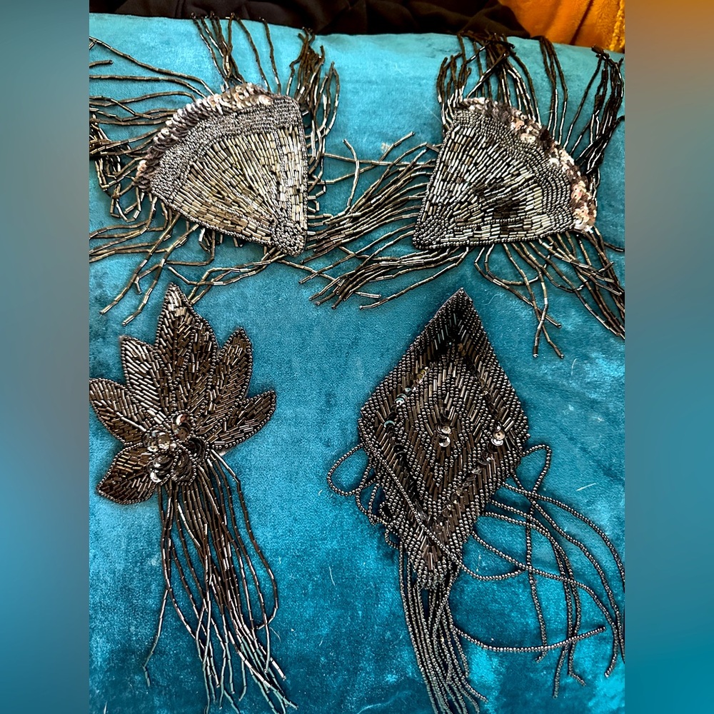 Stunning vintage beading appliqués- lot of 4 pieces